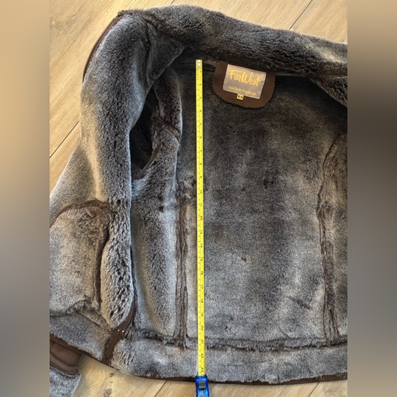 Far West size chocolate brown suede jacket - fully lined; barely used sz Medium - Picture 8 of 9